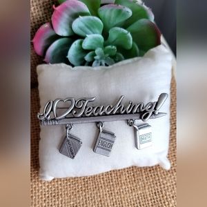 Brooch